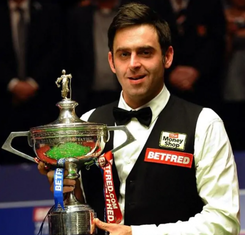 一個極具激 一個極具激