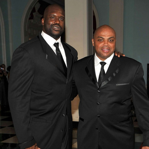 信任坍塌成 信任坍塌成